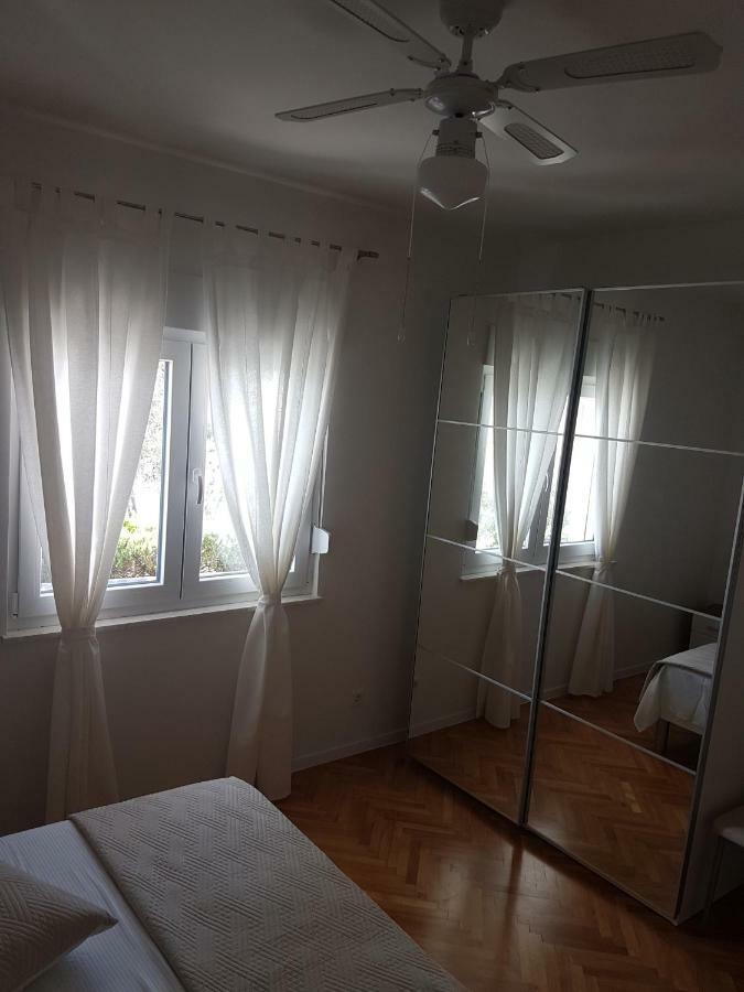 Sea View Apartment With A Huge Terrace Pisak Zewnętrze zdjęcie